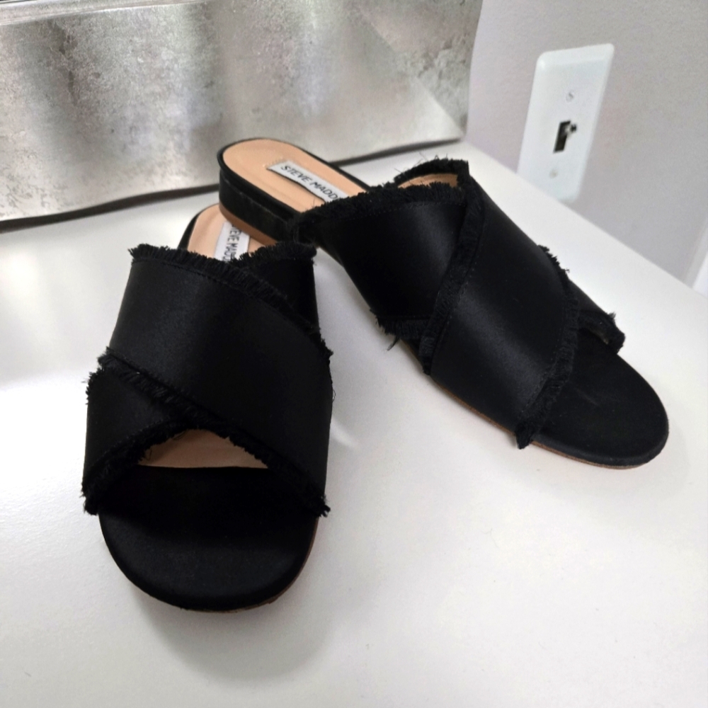 Steve Madden Black Satin Syruss Slides Mules Size 8.5
